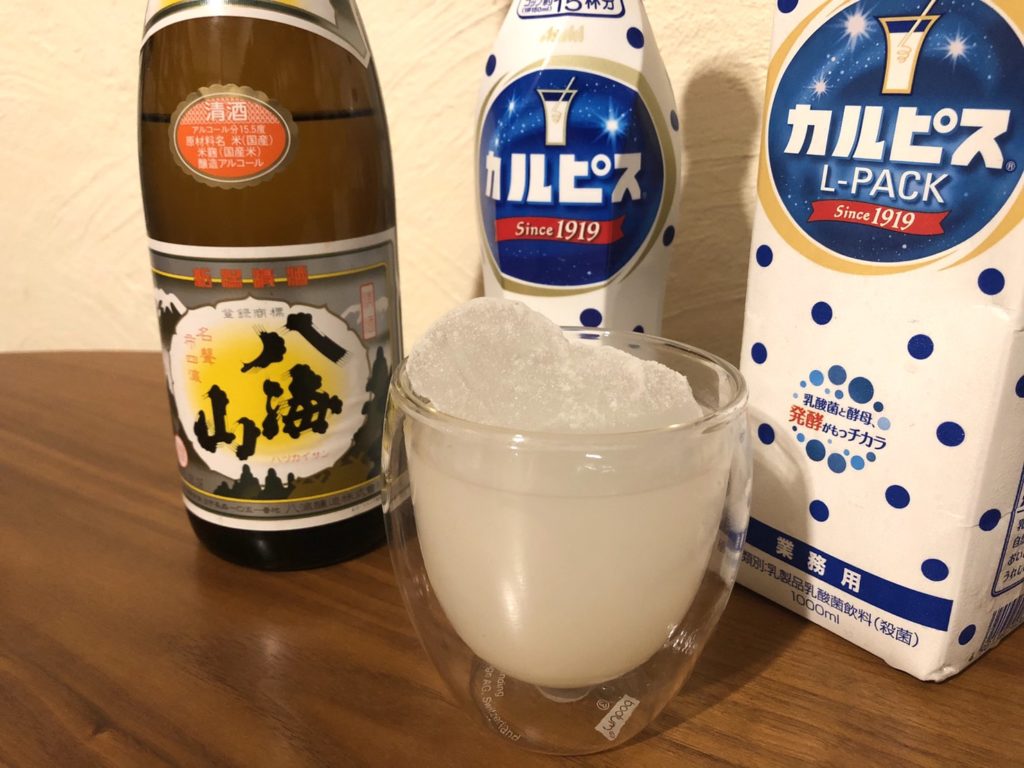 日本酒とカルピスを8 2で割った カルピシュ が最高に旨いらしい 日本酒カクテルの素 ぽんしゅグリア 日本酒アレンジが自宅で簡単に楽しめる